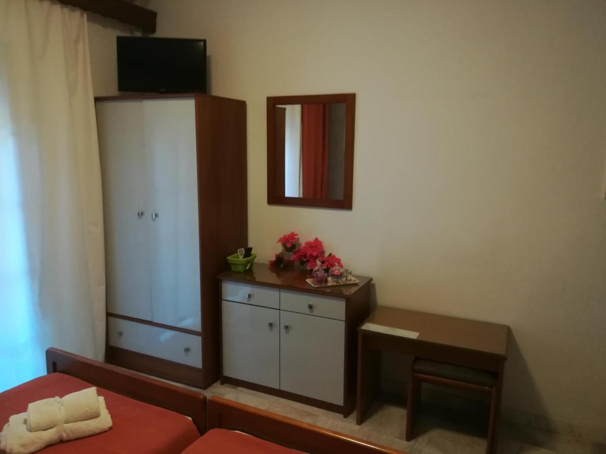 Kostas Studios Skála Marión 外观 照片